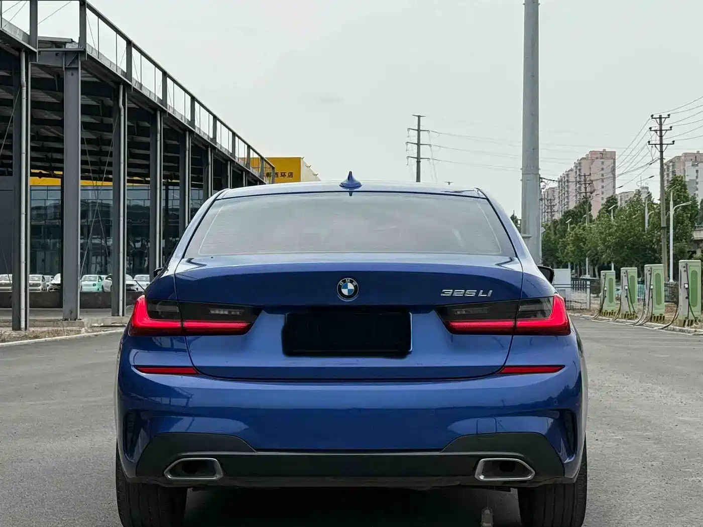 BMW 3 Series 2020 325Li M Sport Package фото 9