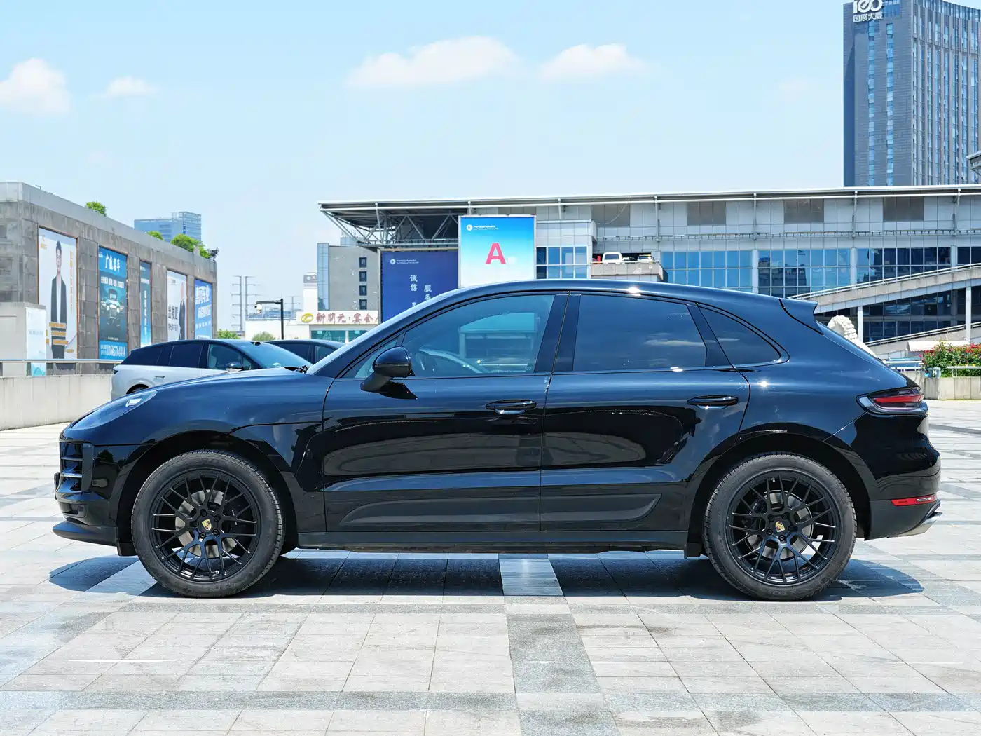 Porsche Macan 2021 Macan 2.0T фото 3
