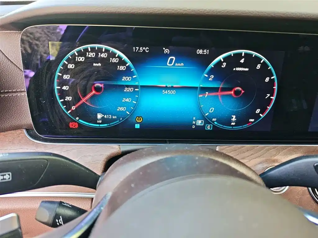 Mercedes-Benz E-Class 2021 E 300 L Fashion фото 4