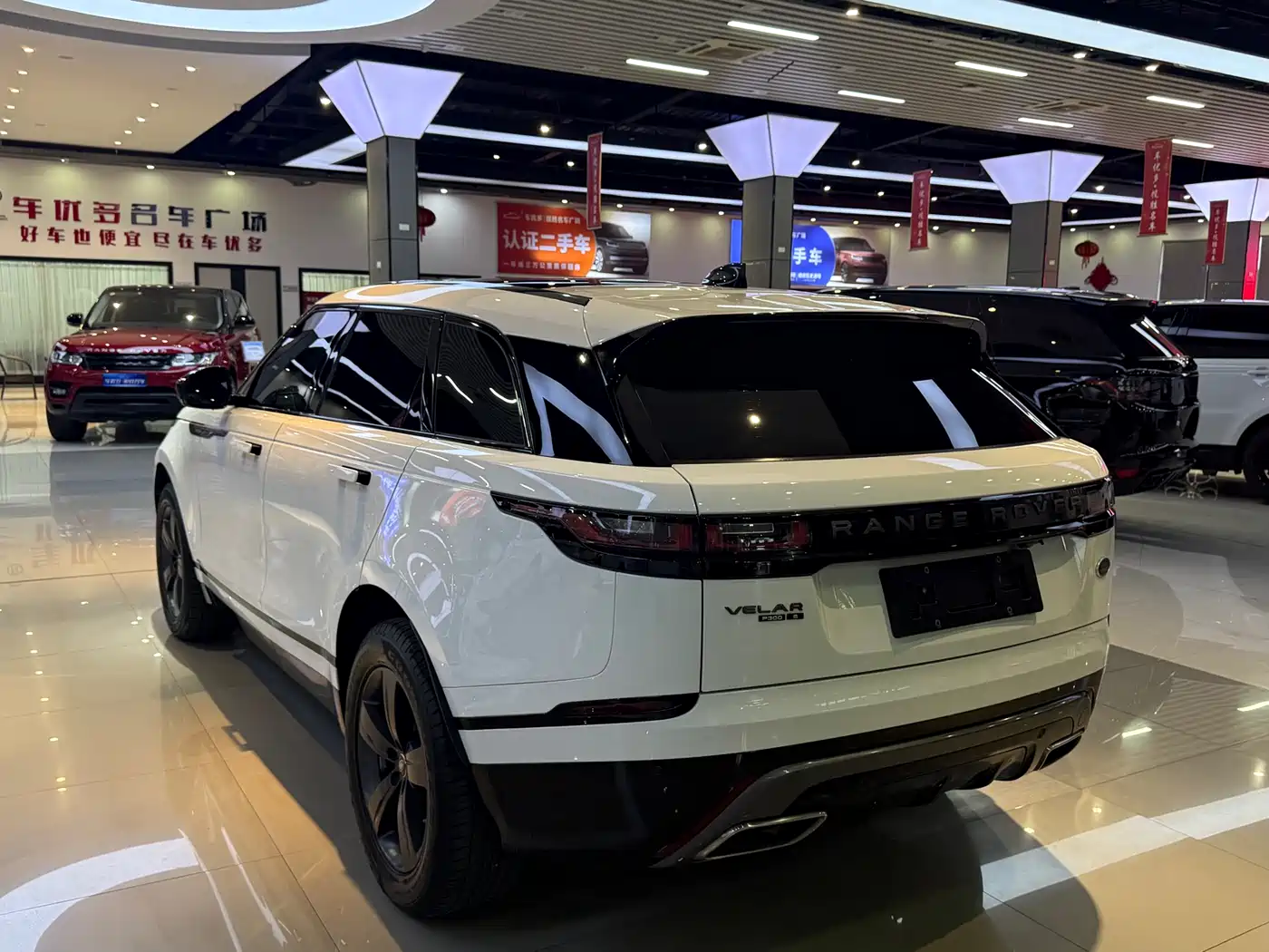 Land Rover Range Rover Velar 2018 P300 S фото 9