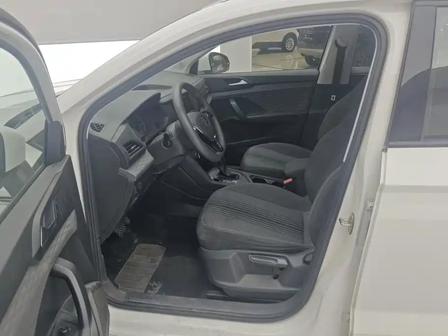 Volkswagen Tharu, миниатюра 9