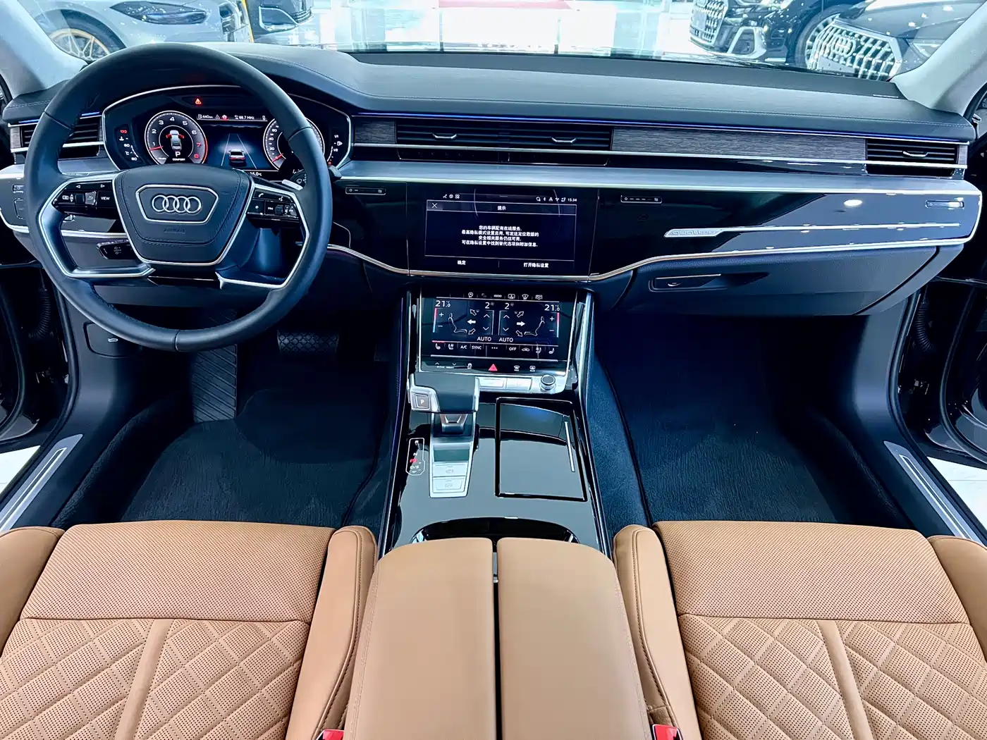 AUDI A8