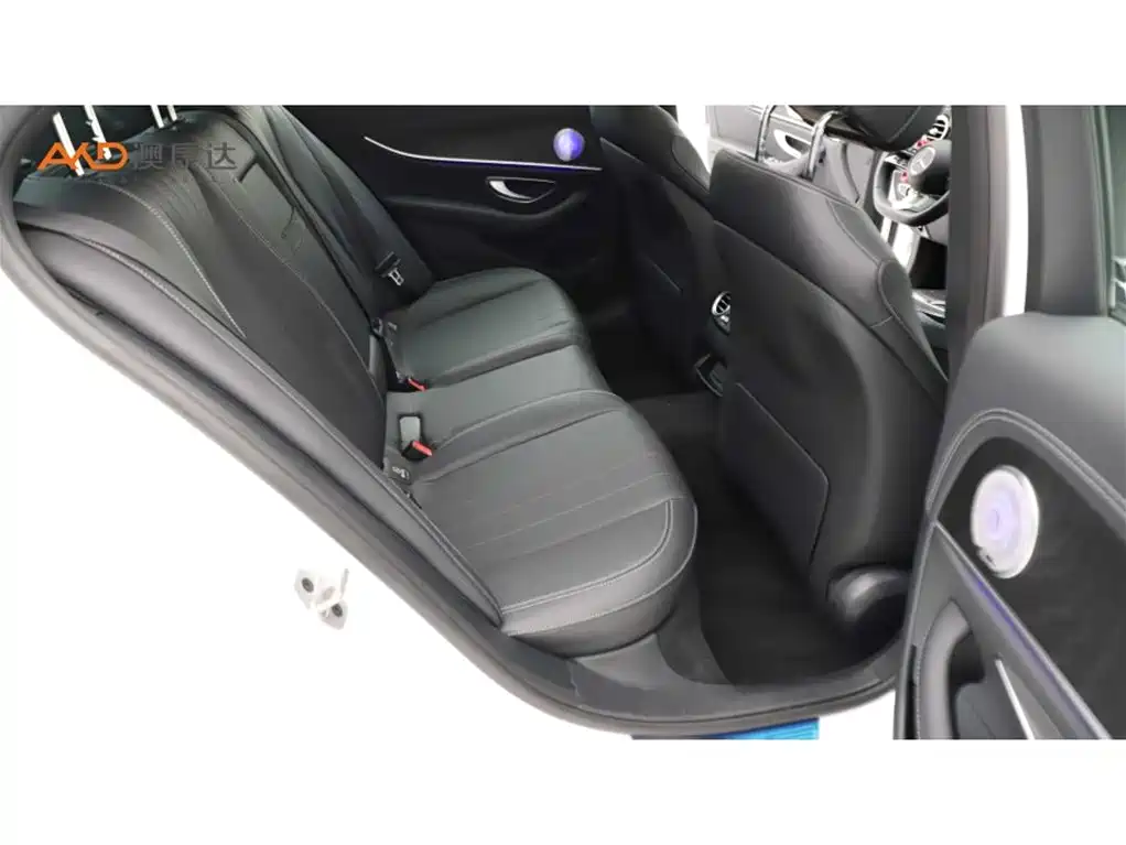 Mercedes-Benz E-Class (Import) 2023 E 260 Fashion Sport Edition фото 8