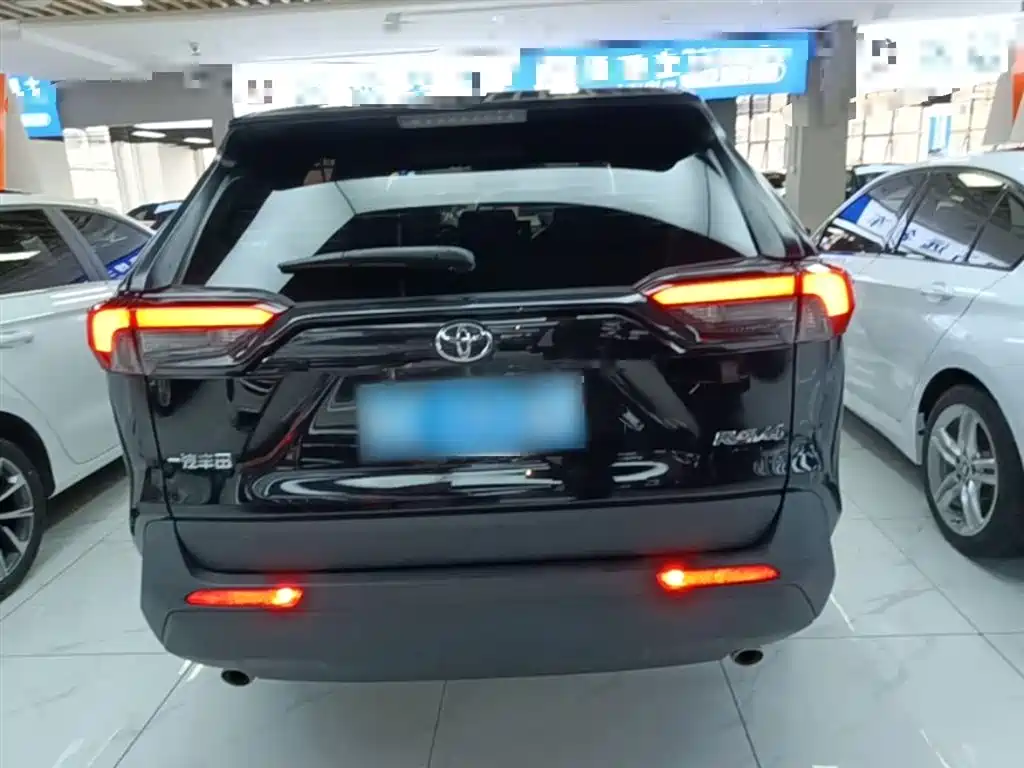 Toyota RAV4 Rongfang 2021 2.0L CVT 2WD Urban фото 6