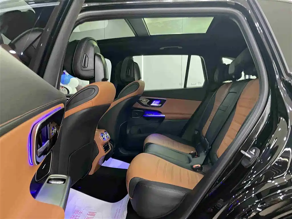 Mercedes-Benz GLC 2024 Facelift GLC 300 L 4MATIC Sport 5-seater фото 8