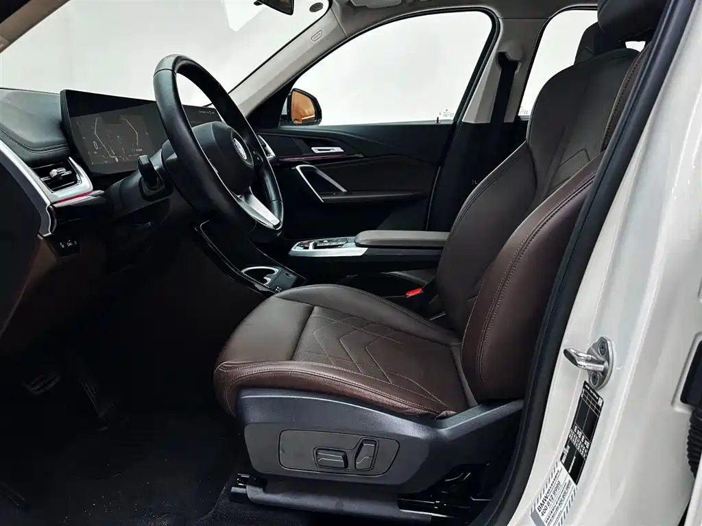 BMW X1 2023 sDrive20Li X Design Package фото 19