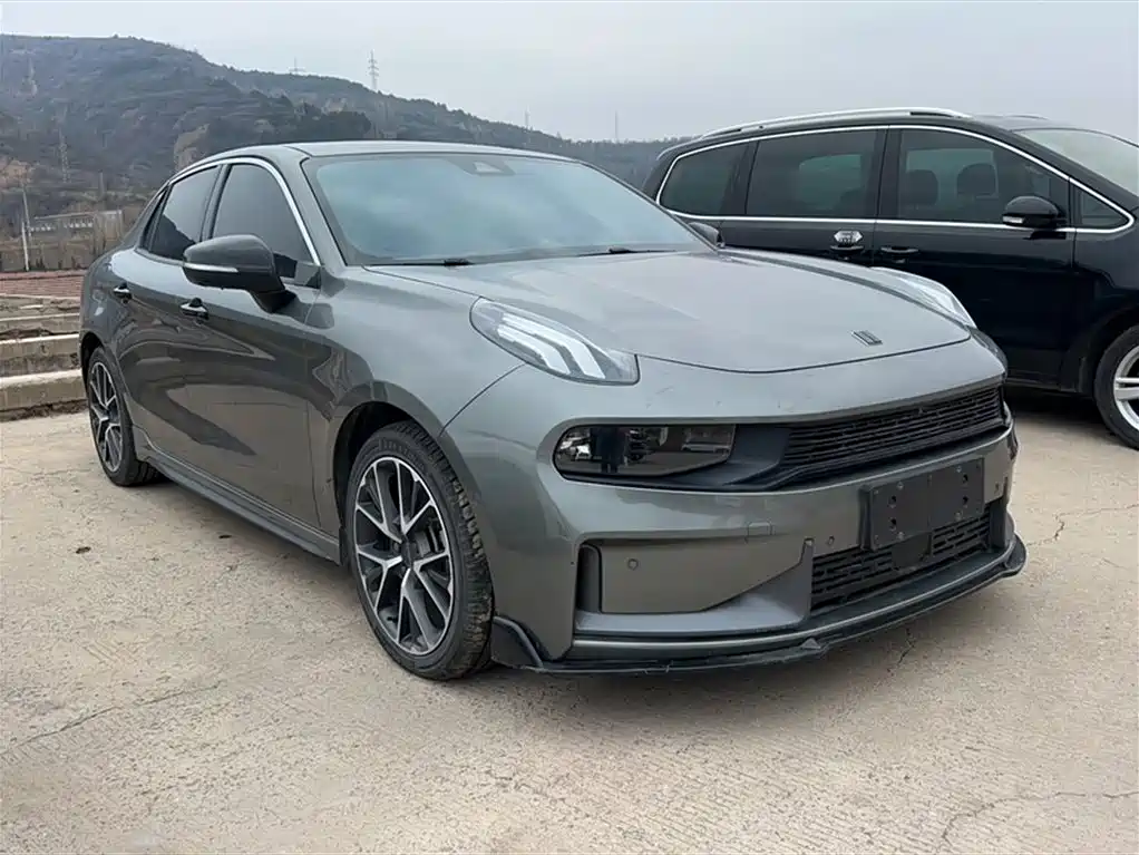 Lynk & Co 03 2021 2.0TD Auto Jin Champion Edition фото 20
