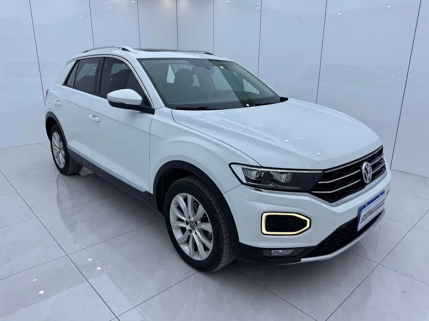 Volkswagen T-ROC 2022 280TSI DSG 2WD Elite PLUS фото 3