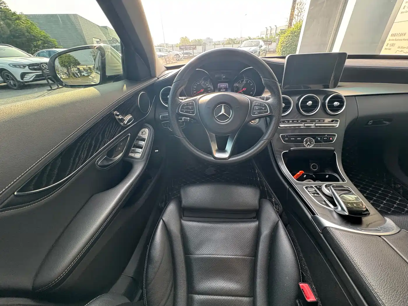 Mercedes-Benz C-Class 2016 C 180 L Sport фото 8