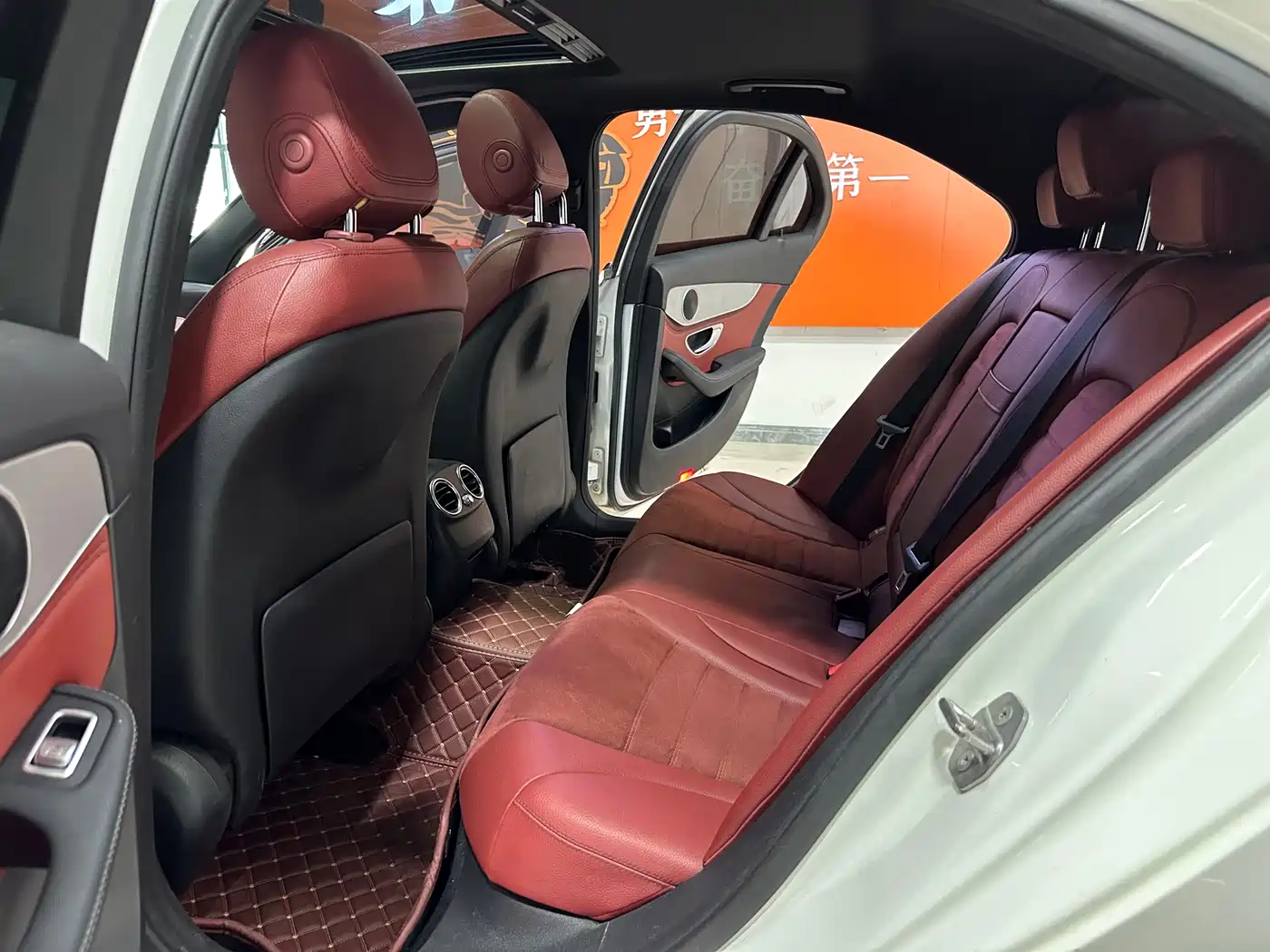 Mercedes-Benz C-Class 2017 C 200 Sport фото 8