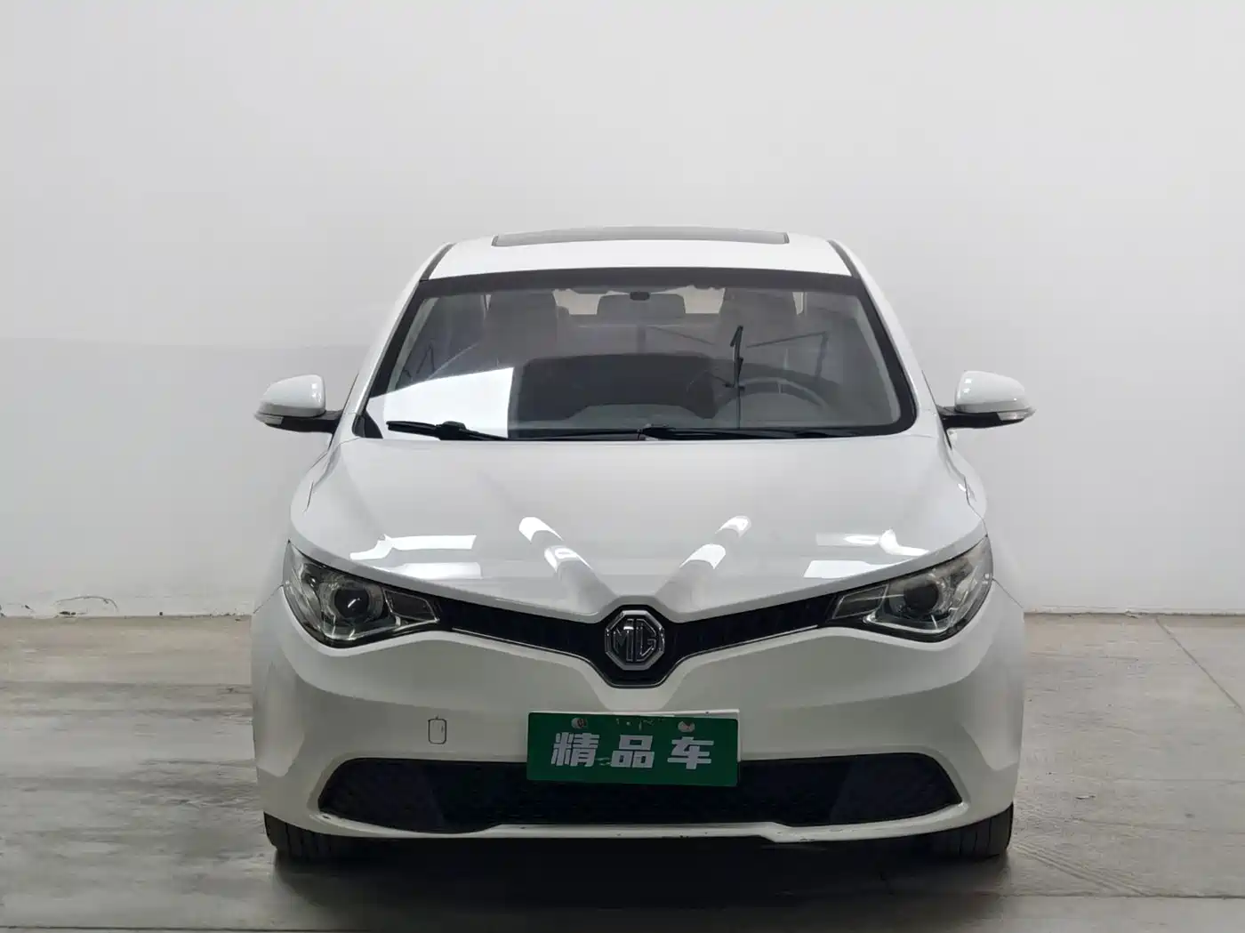 MG GT 2017 2016 Model 1.5T Automatic Premium Luxury Edition