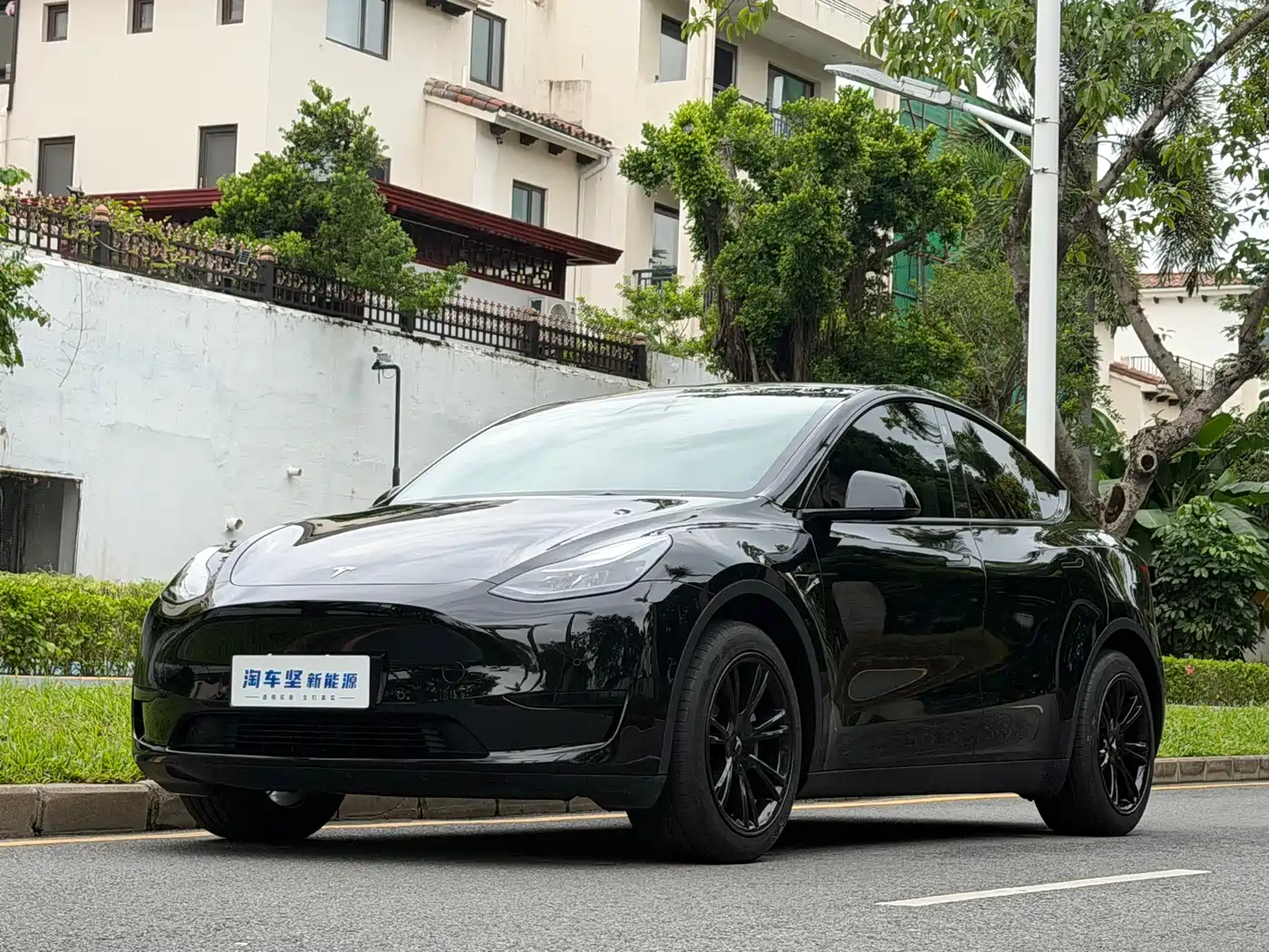Tesla Model Y 2023 Rear-Wheel Drive Edition