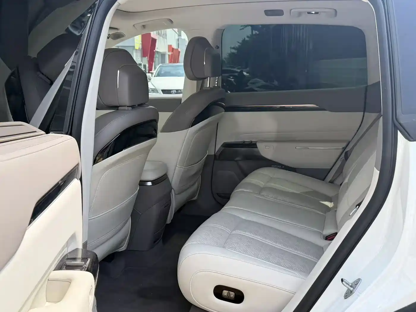 ZEEKR 7X 2025 2025 Model 75kWh RWD Smart Driving Edition