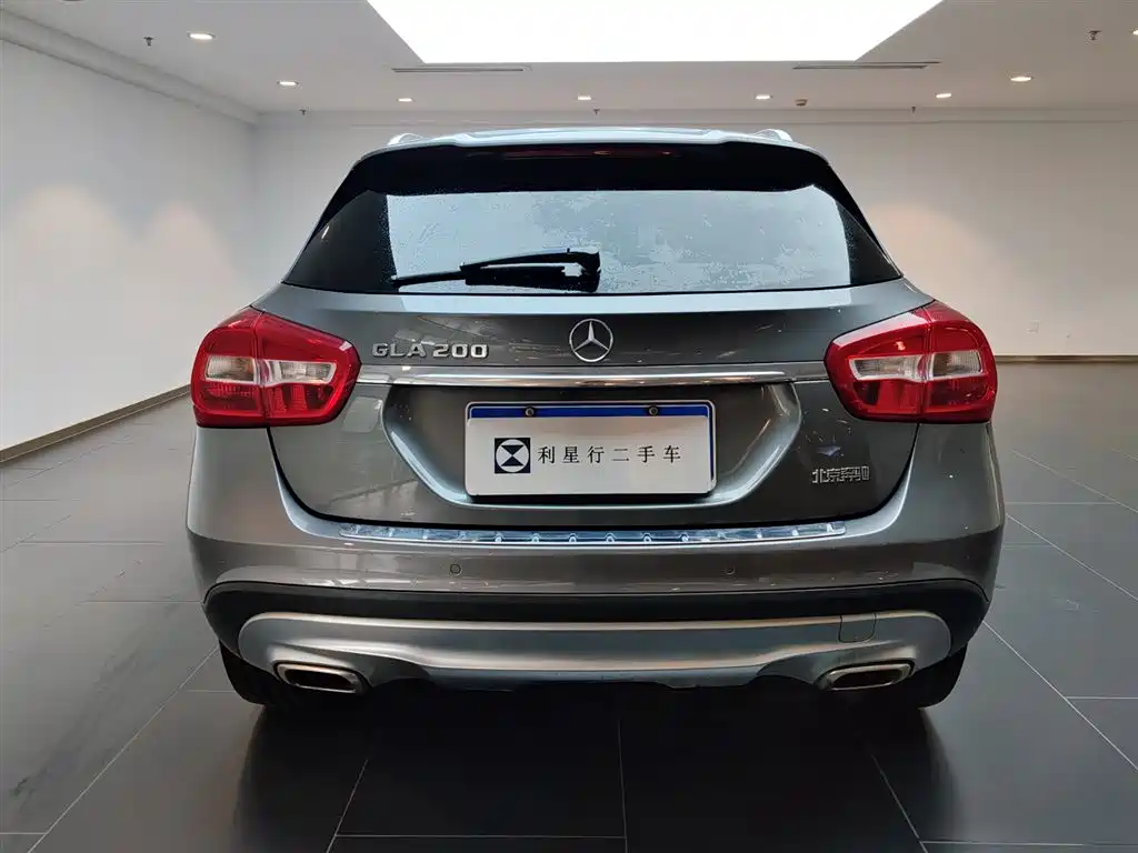 Mercedes-Benz GLA 2017 GLA 200 Dynamic фото 7