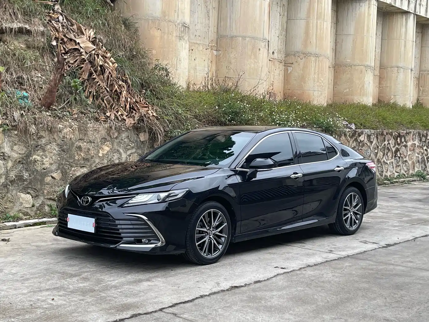 Toyota Camry 2021 2.5G Luxury Edition
