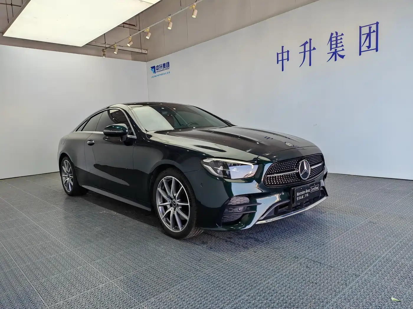 Mercedes-Benz E-Class (Import) 2021 E 260 Coupe фото 3
