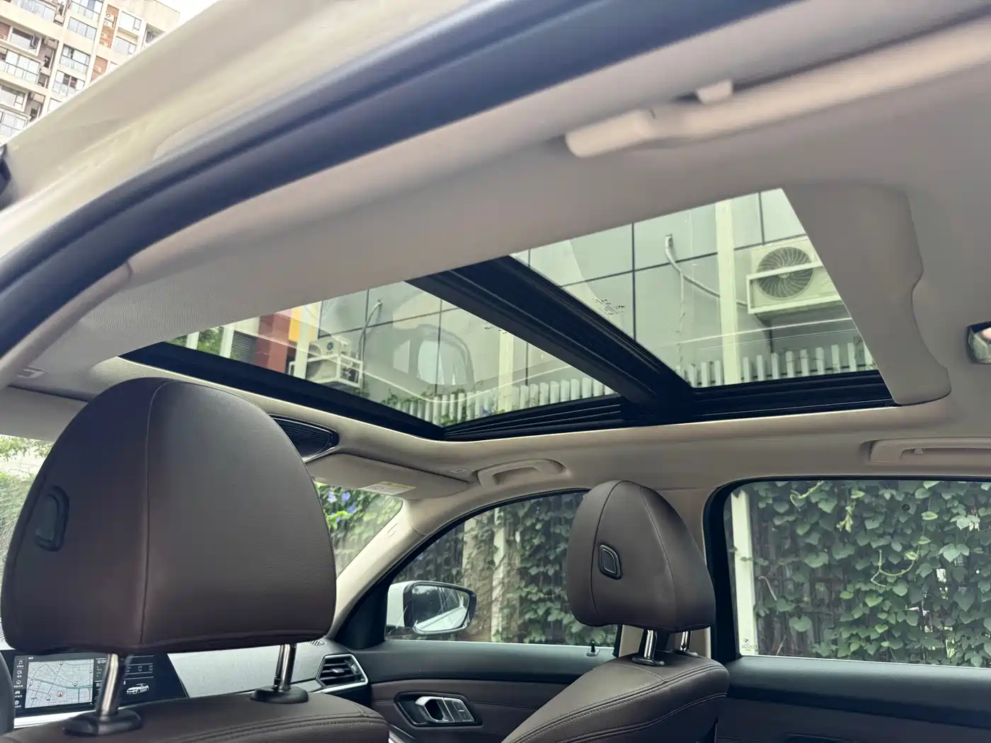 BMW 3 Series 2020 325Li M Sport Package фото 15