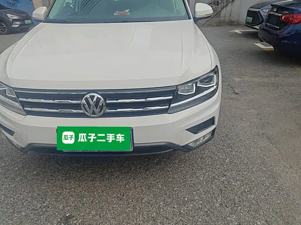 Volkswagen Tiguan L 2020 330TSI Auto 2WD Trend China VI фото 24