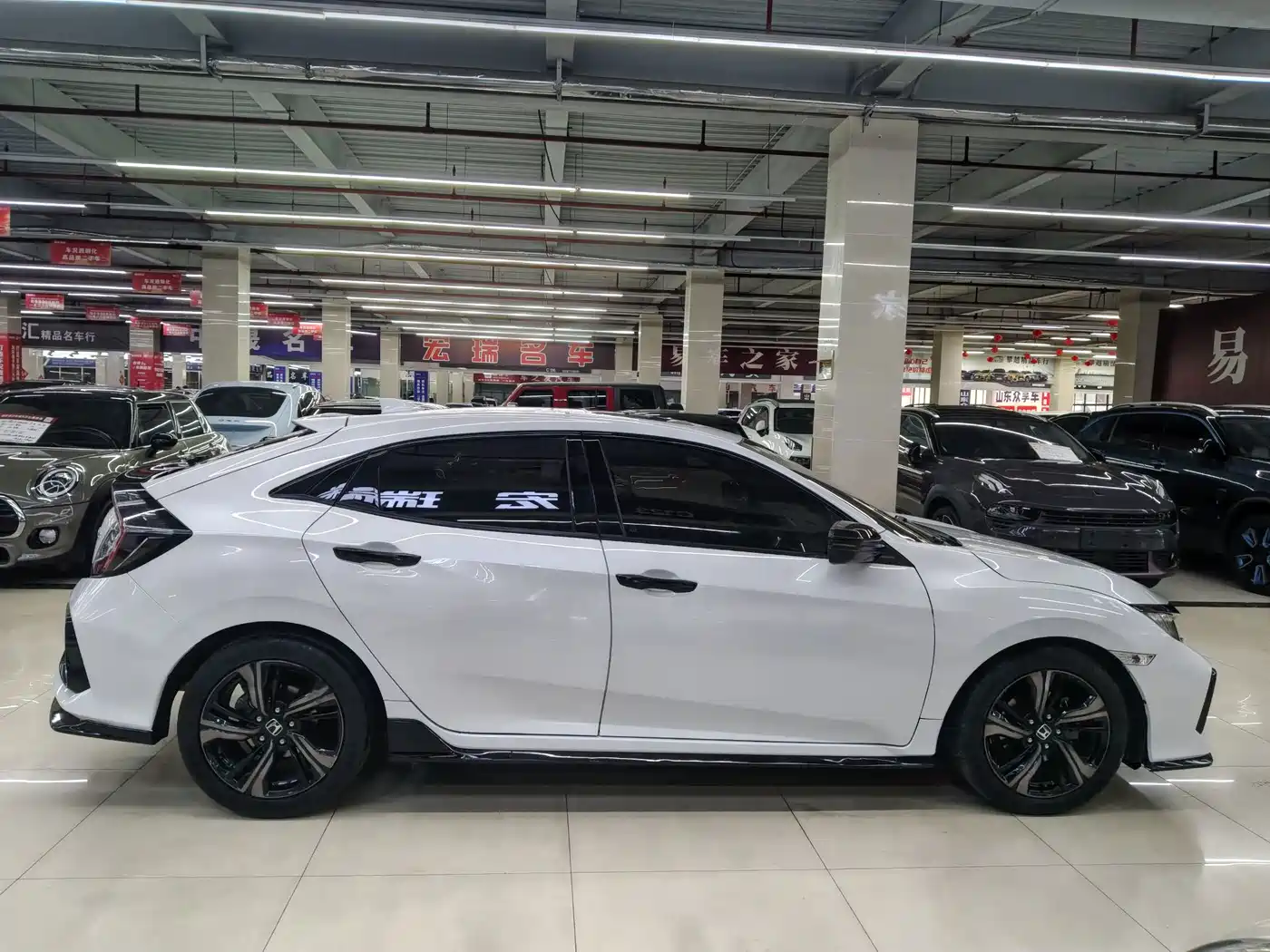 Фото 12 - Honda Civic