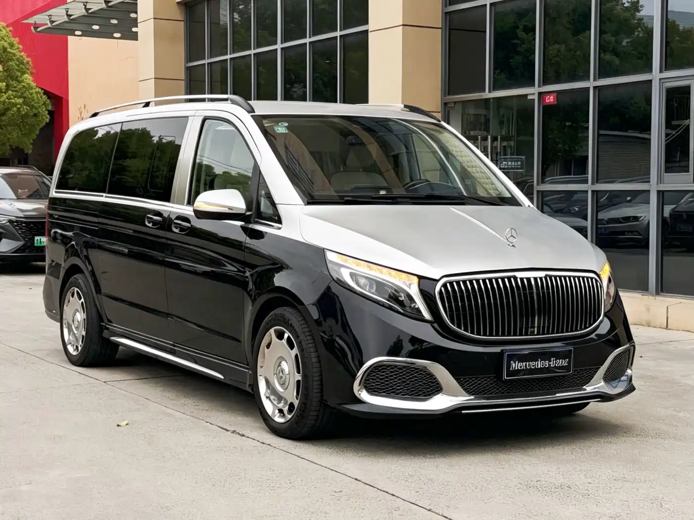 Mercedes-Benz V-Class 2022 V 260 Pilot Edition фото 3