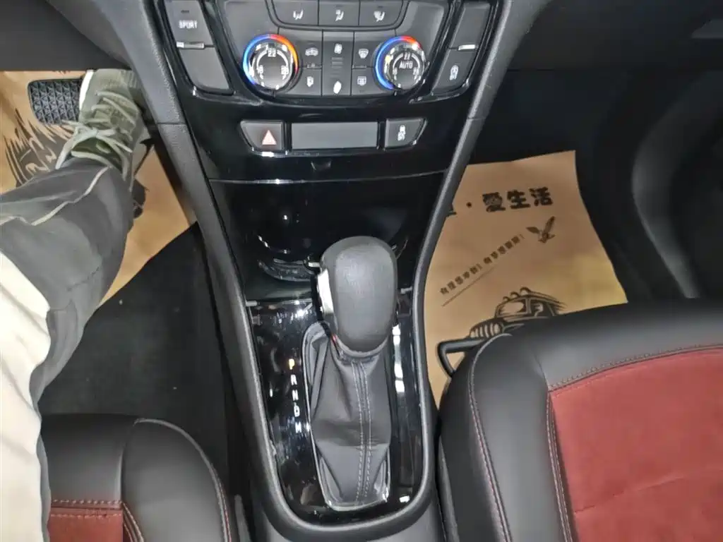 Buick Encore 2018 18T Automatic 2WD Urban Elite фото 14