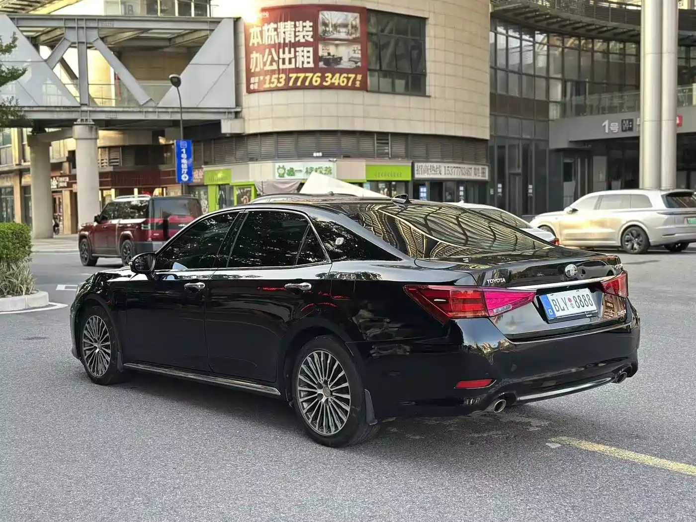 Toyota Crown 2018 2.0T Sport Edition фото 7