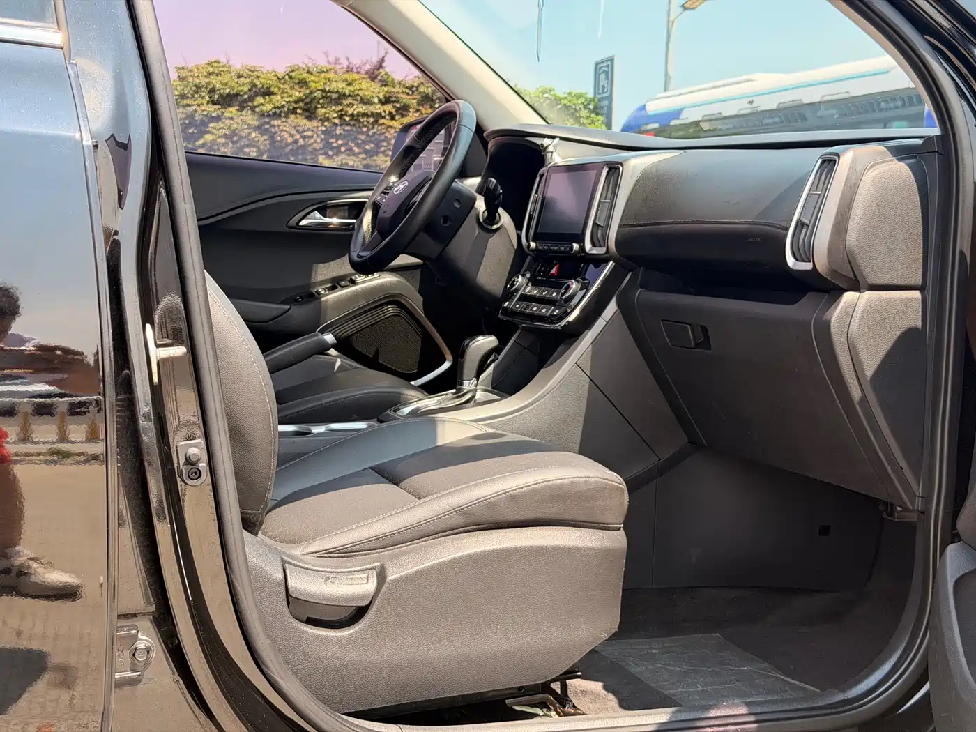 Hyundai Beijing Hyundai ix35 2018 2.0L Automatic 2WD Zhiyong·Enjoyment Edition фото 6