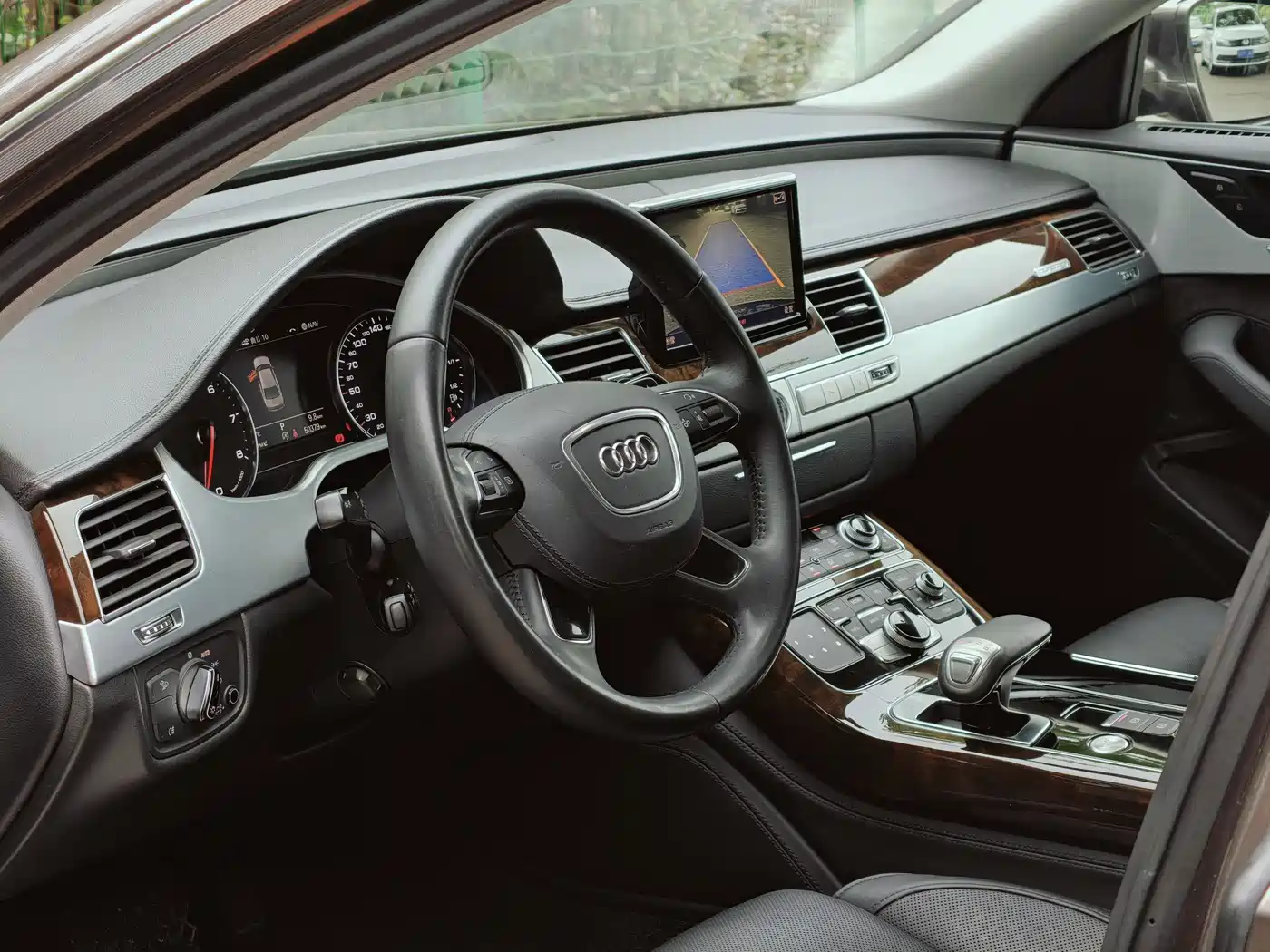 Audi A8 2014 A8L 45 TFSI quattro Luxury фото 7