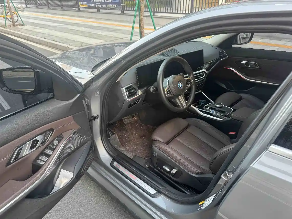 BMW i3 2022 eDrive 35 L фото 20