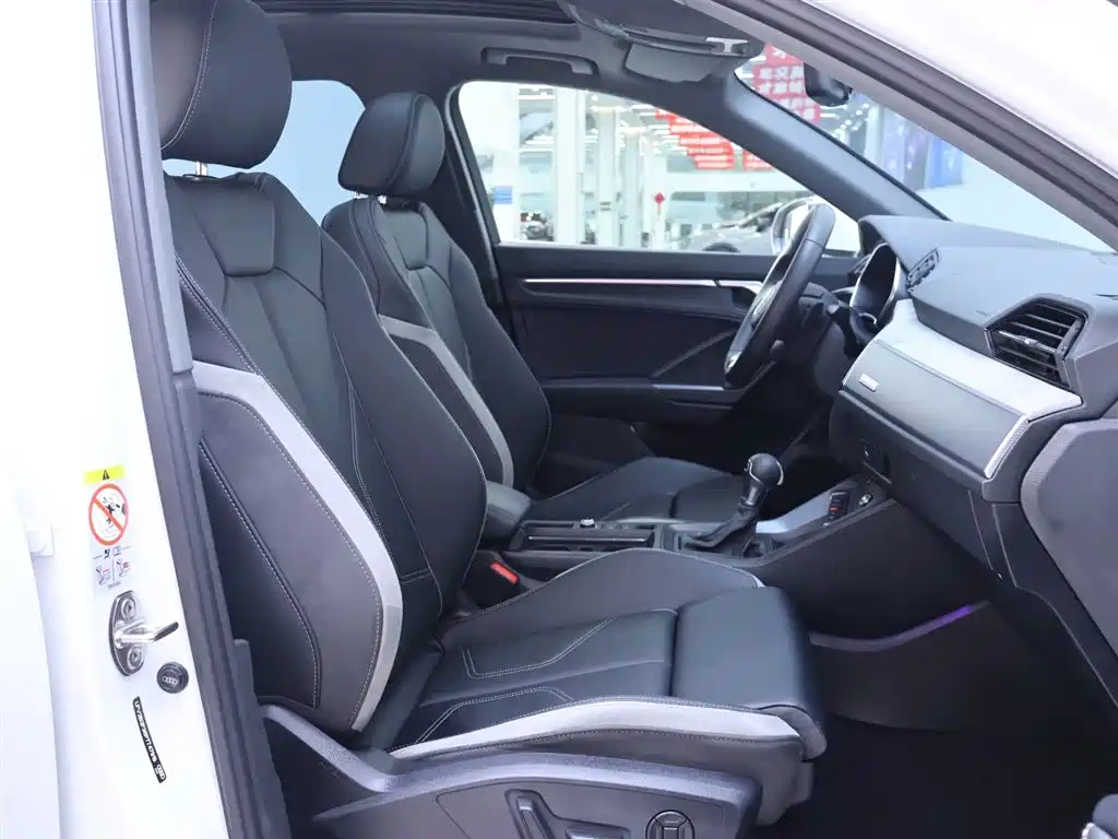 Audi Q3 2024 35 TFSI Fashion Sport фото 20