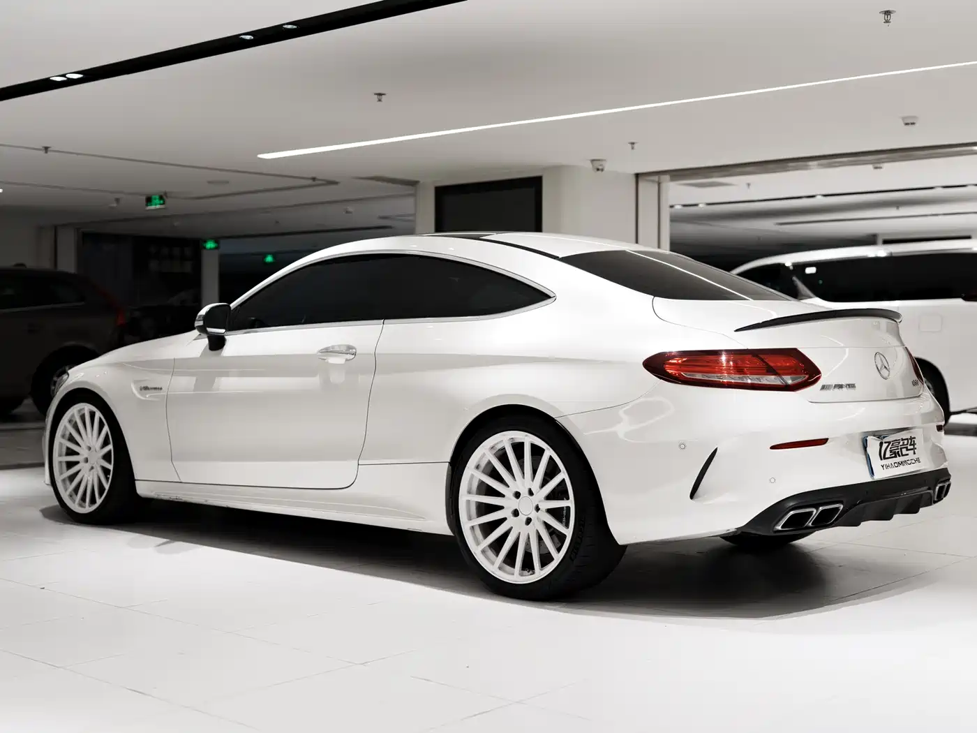 Mercedes-Benz C-Class AMG 2016 AMG C 63 Coupe фото 3
