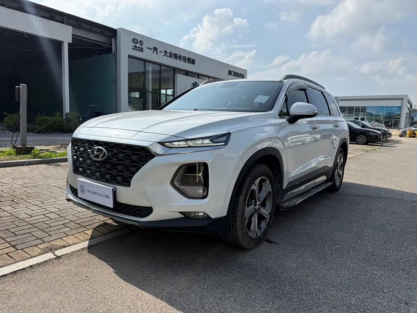 Hyundai Santa Fe 2019 Model 380 TGDi GLS Automatic 2WD Luxury Version China V