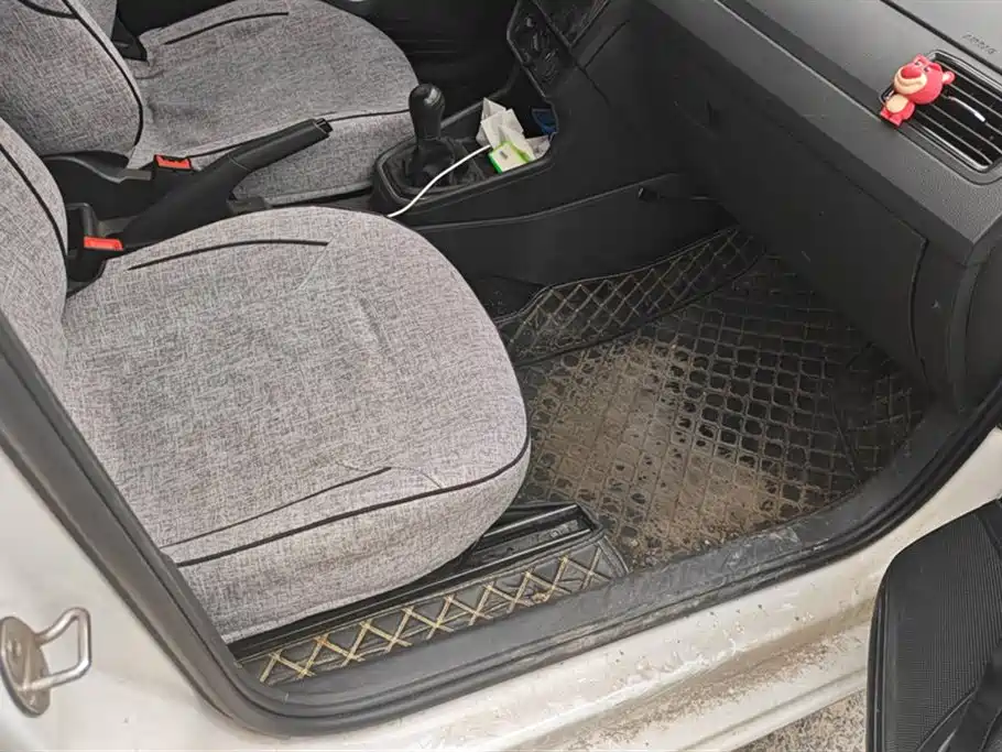 Volkswagen Santana 2021 1.5L Manual Trend Edition фото 8