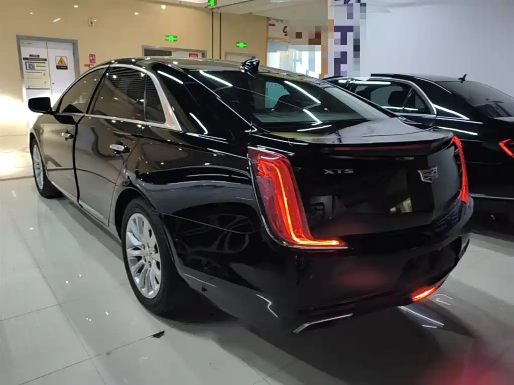 Cadillac XTS 2018 28T Technology фото 5