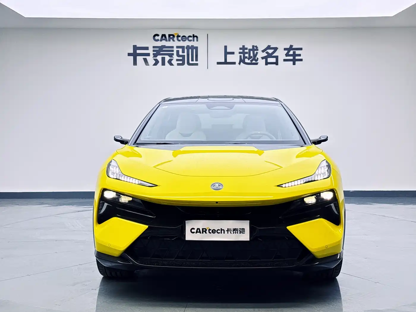 Lotus Cars ELETRE 2025 600 Luxury фото 2