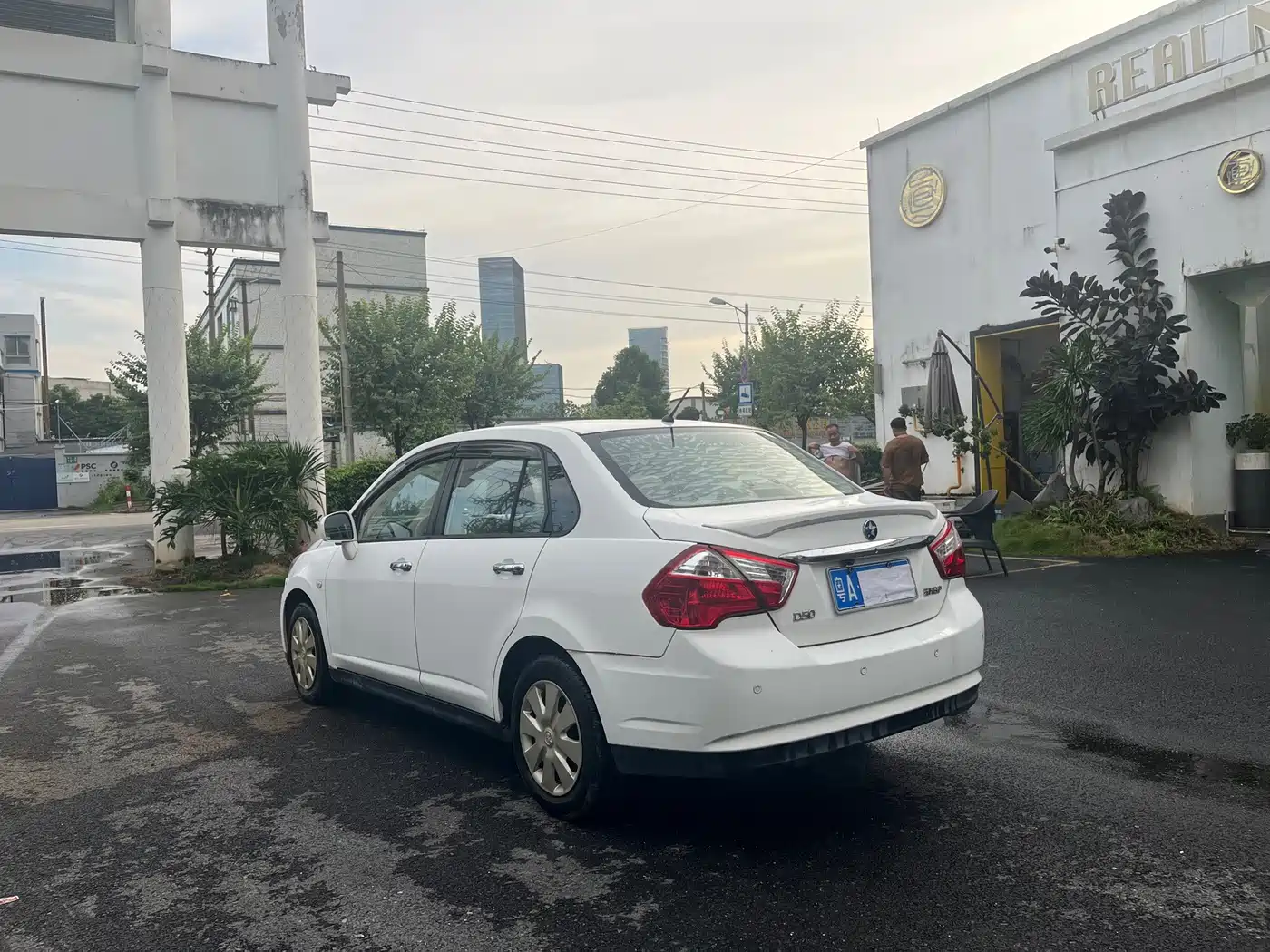 Venucia D50 2014 2013 1.6L Auto Fashion