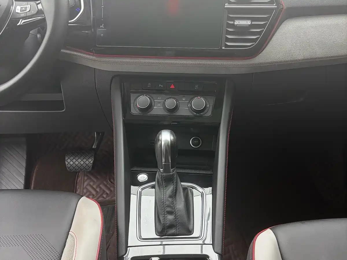Фото 12 - Jetta VS7