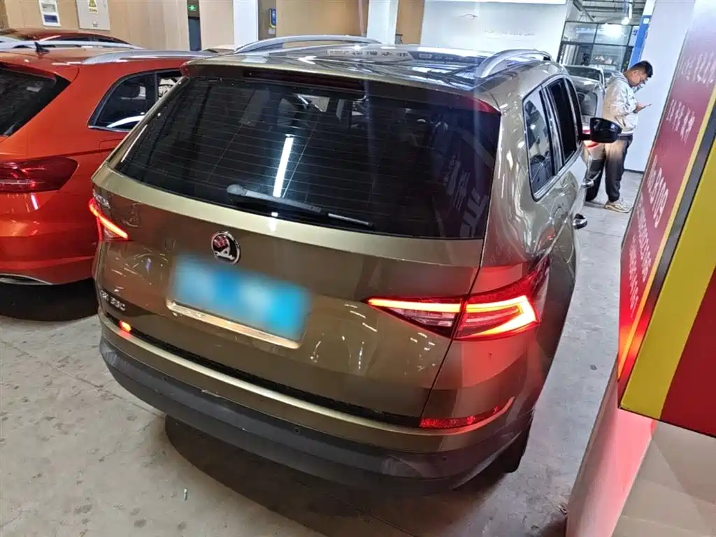 Škoda Kodiaq 2018 TSI330 5-seat FWD Comfort фото 7