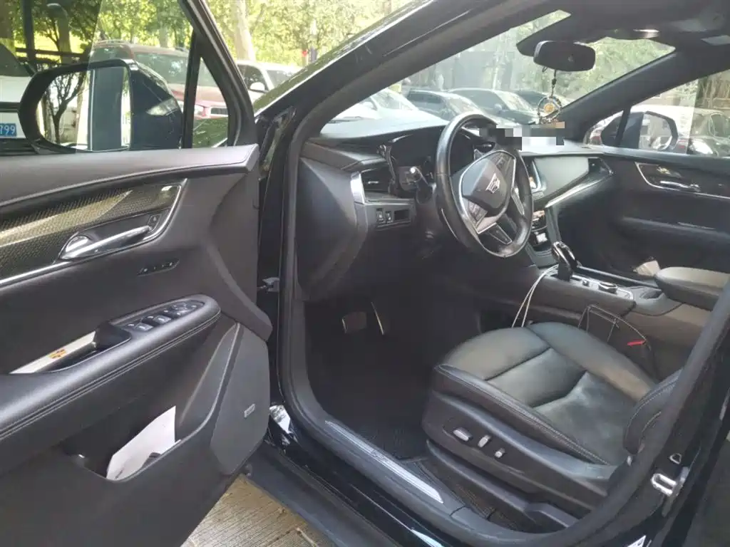 Cadillac XT5 2021 2.0T 4WD Premium Edition фото 14