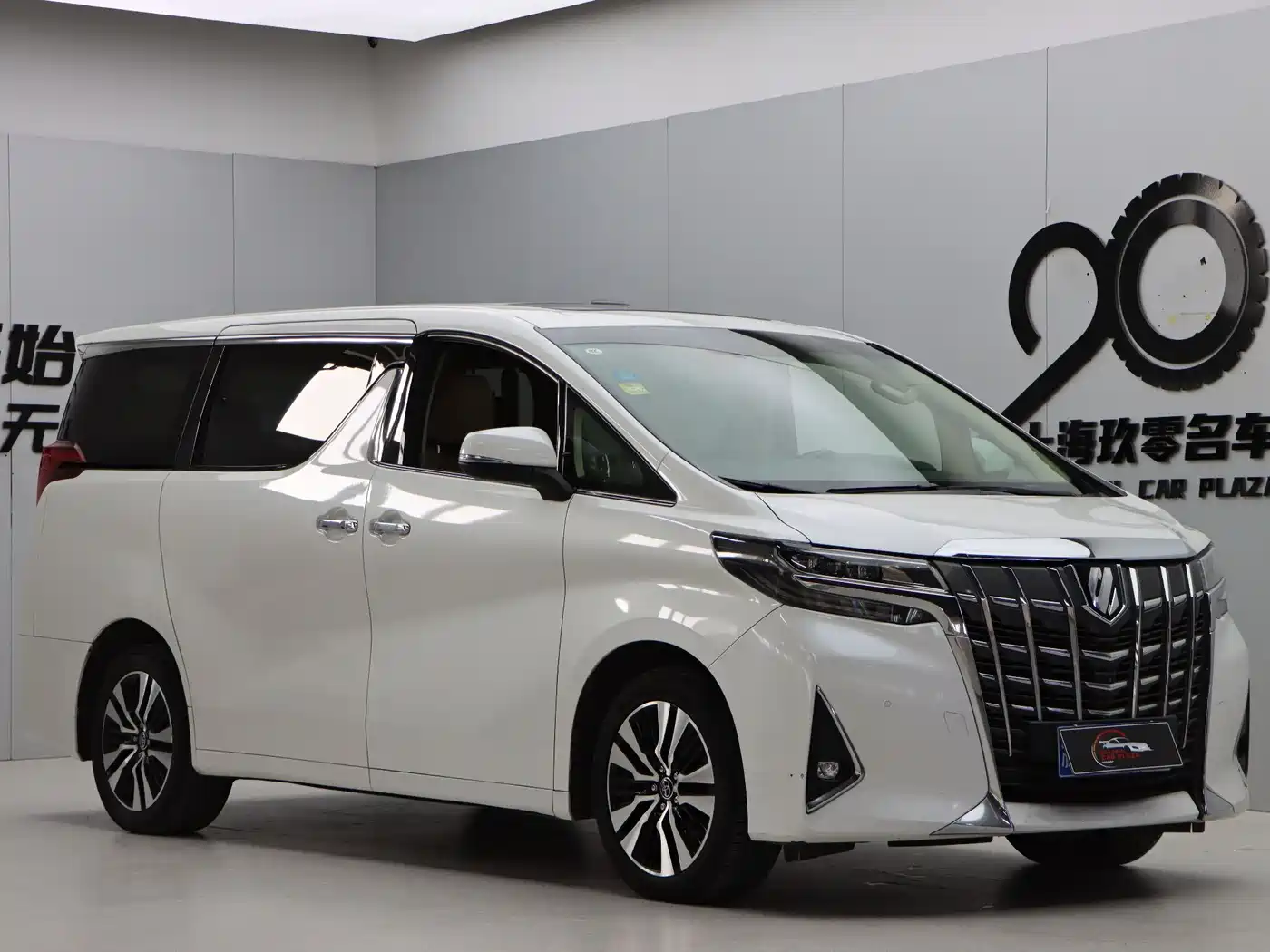 Toyota Alphard 2018 Facelift 3.5L Premium Edition