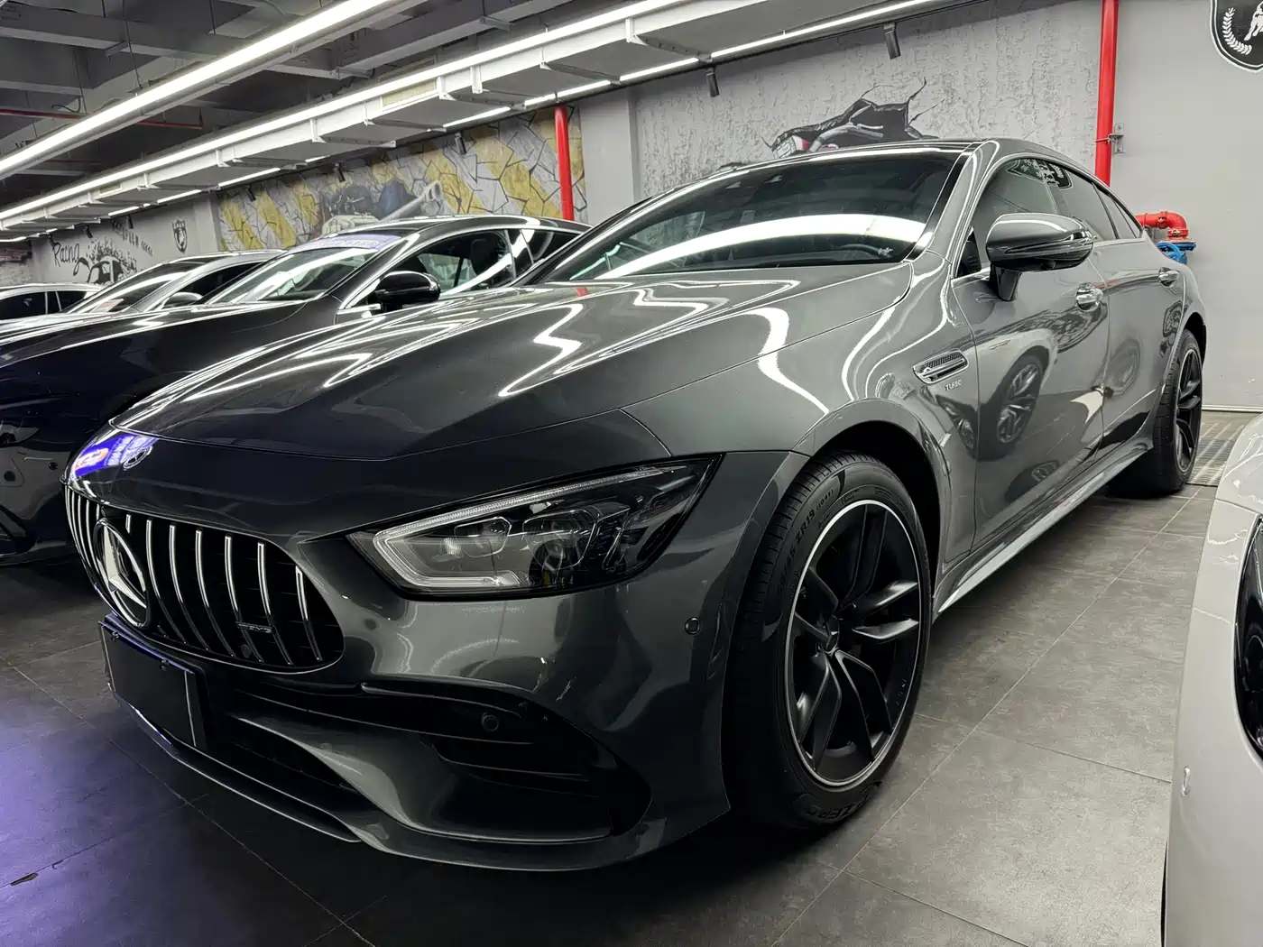 MERCEDES-BENZ AMG GT