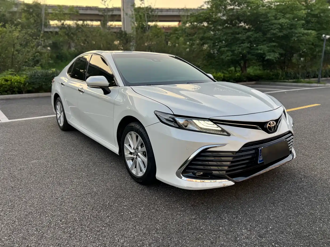 Toyota Camry 2021 2.0G Luxury Edition фото 3