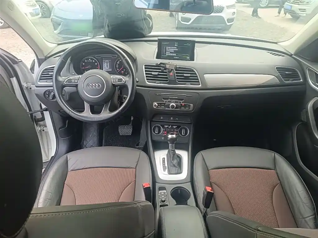 Audi Q3 2017 30 TFSI Fashion фото 10