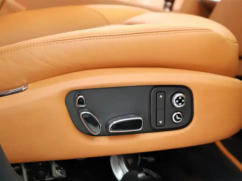 Bentley Mulsanne 2018 2017 6.8T Long Wheelbase