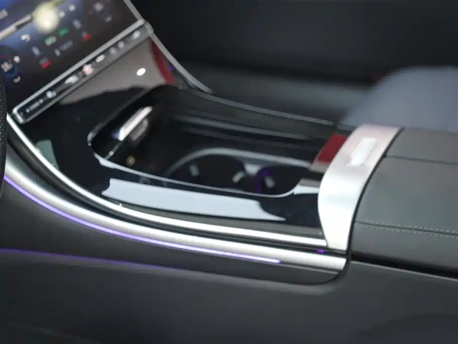 Mercedes-Benz C-Class 2023 Facelift II C 260 L Sport Edition фото 15