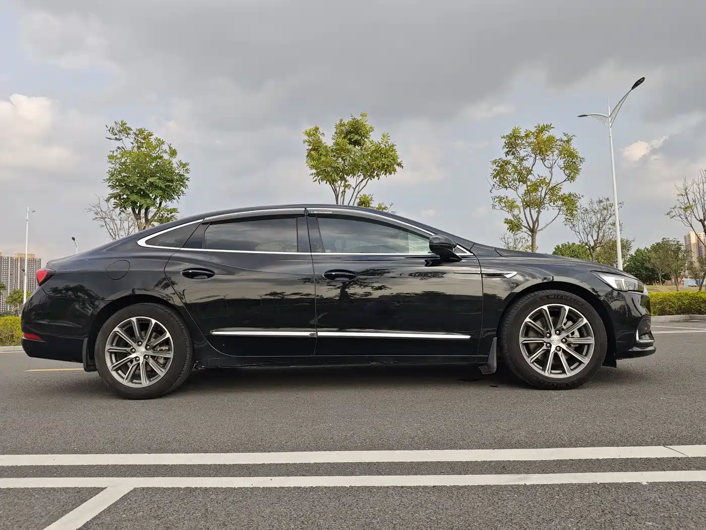 Buick LaCrosse 2021 652T Luxury Edition фото 4