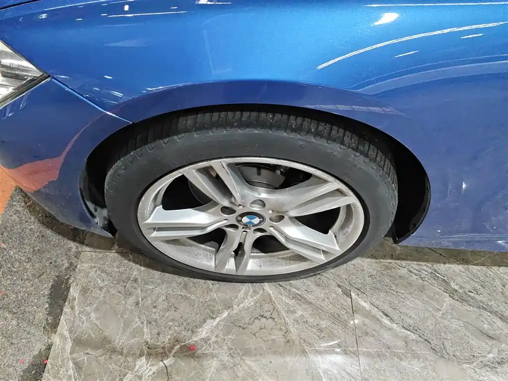 BMW 3 Series 2017 320i M Sport фото 22