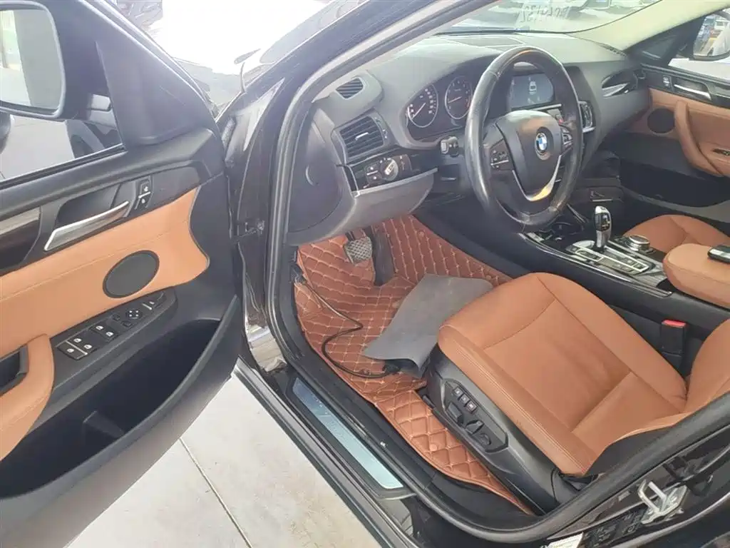 BMW X4 2014 xDrive20i X Design Package фото 16