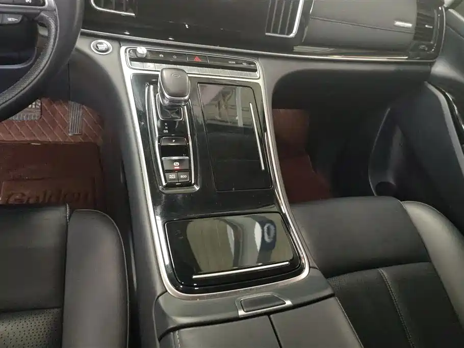 GAC Trumpchi Trumpchi M8 2021 Leading Show Series 390T Premium Edition фото 16
