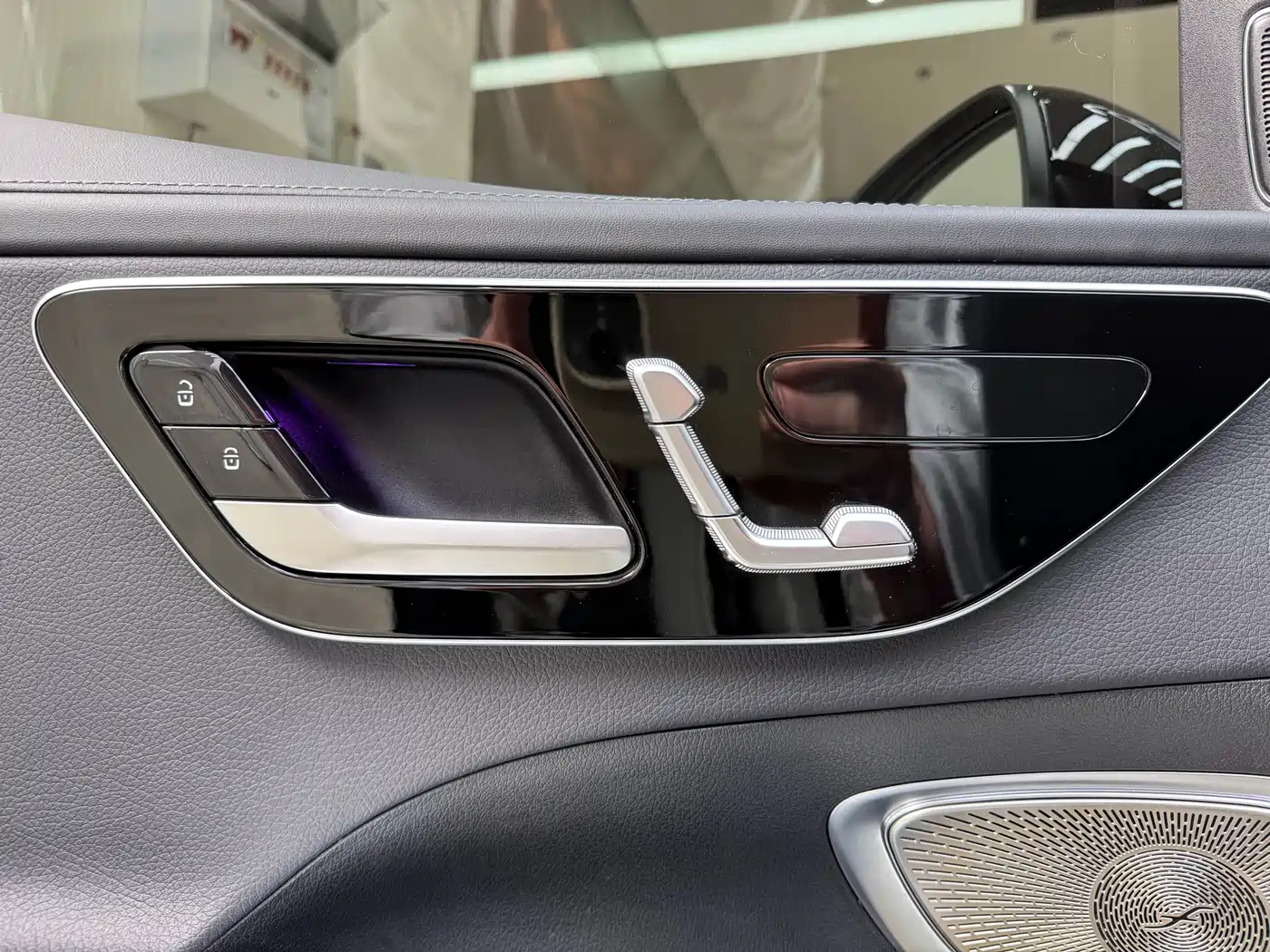 Mercedes-Benz C-Class 2024 Facelift C 260 L Moonlight Sport фото 14